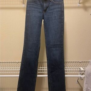 Classic Blue Wrangler Women's Jeans